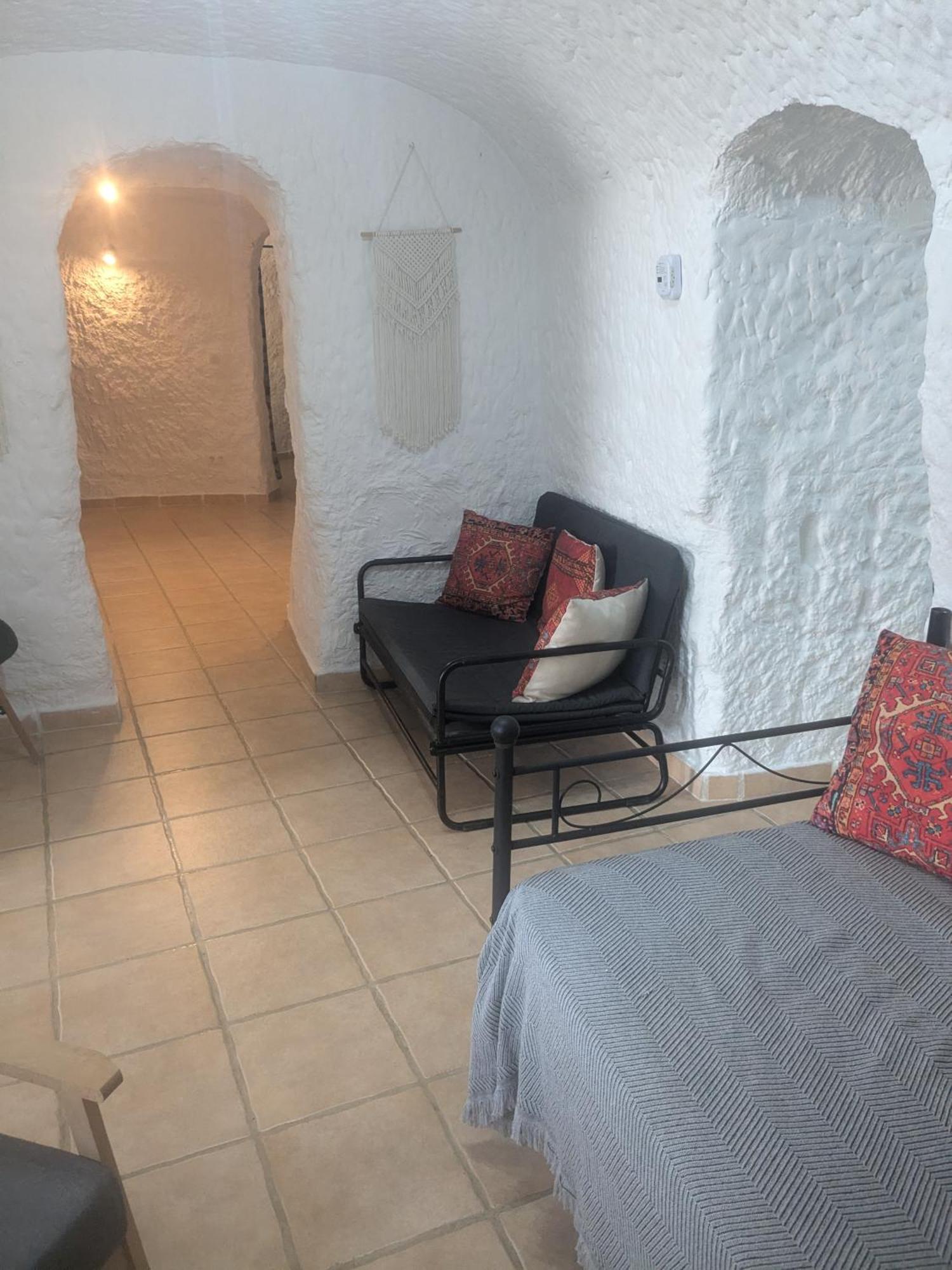 Cuevas Barrio Las Santas Huescar Exterior photo